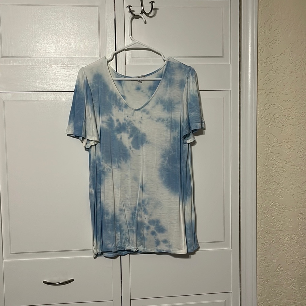 Lightweight top